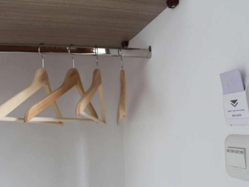 Casa Living Setiabudi Джакарта Экстерьер фото